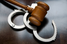 Handcuffs and gavel - purpose of bail